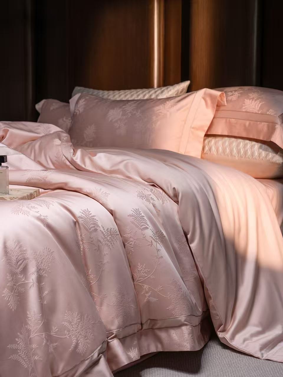 Luxury Pink Floral Jacquard Be - Home Textiles Bedding recension och pris
