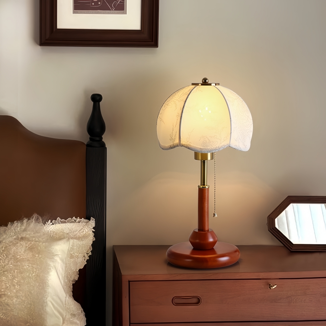 Vintage Scalloped Dome Table L - Home Textiles Usa recension och pris